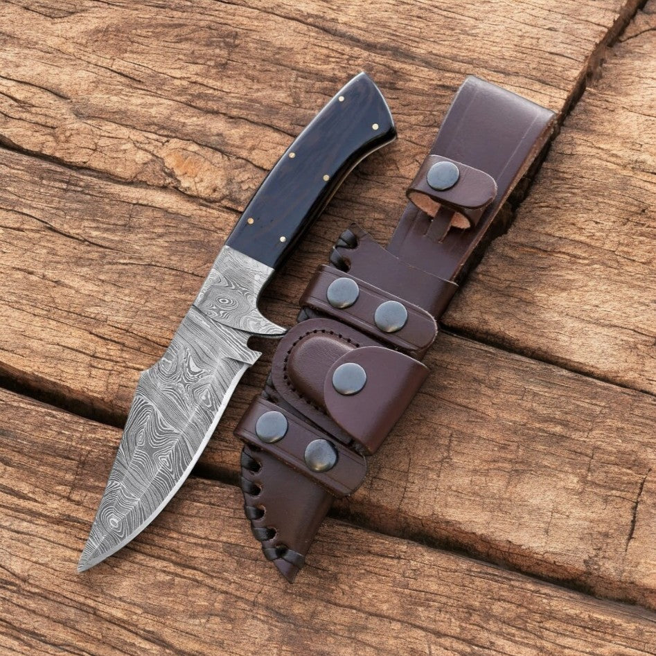 Premium Damascus Steel Hunting Knife – 9" Custom Handmade